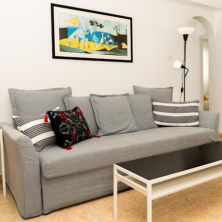 Olivia Mackenzie 2 Bedroom Flat With Pool ลาร์นาคา ภายนอก รูปภาพ